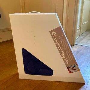 Nook LilyPad Play Mat